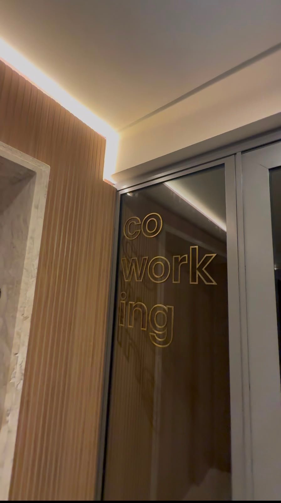 Espaço coworking do prédio